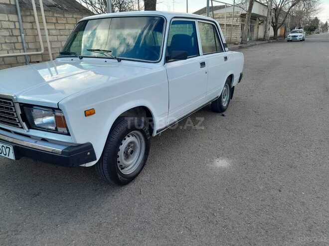 LADA (VAZ) 2107 2005, 175,000 km - 1.6 л - Tovuz