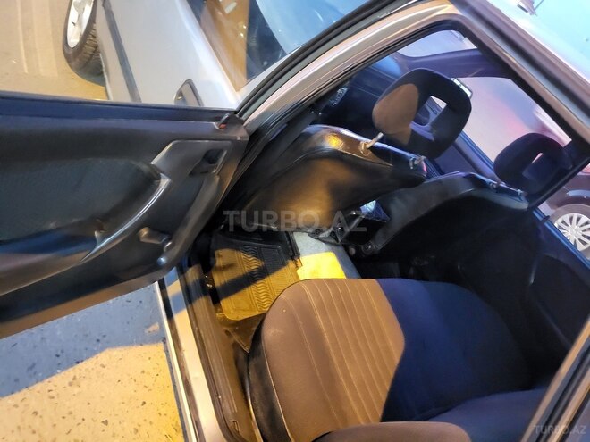 Opel Vectra 1993, 285,000 km - 1.7 l - Sabirabad