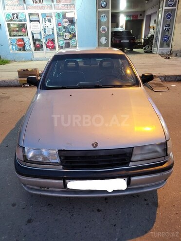 Opel Vectra 1993, 285,000 km - 1.7 l - Sabirabad