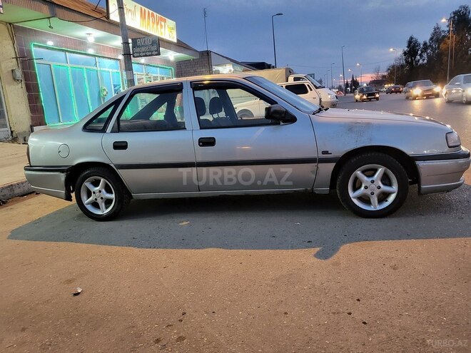 Opel Vectra 1993, 285,000 km - 1.7 l - Sabirabad