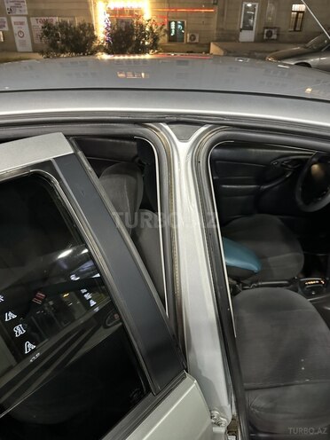 Ford Focus 2001, 291,052 km - 2.0 л - Bakı