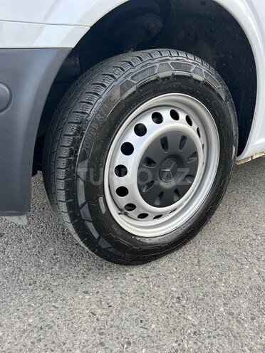 Mercedes Vito 111 2009, 281,000 km - 2.2 л - Sumqayıt