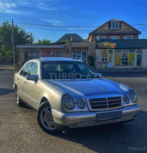 Mercedes E 280 1998, 285,000 km - 2.8 l - Bakı