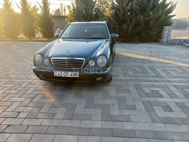 Mercedes E 220 2000, 346,000 km - 2.2 l - Sabirabad