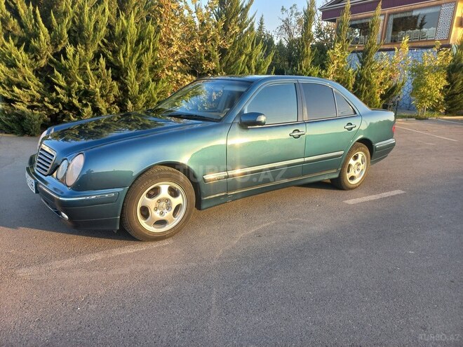 Mercedes E 220 2000, 346,000 km - 2.2 l - Sabirabad