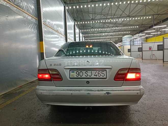 Mercedes E 240 1999, 297,545 km - 2.4 л - Bakı