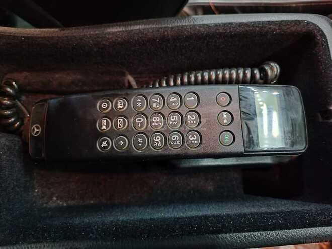 Mercedes E 240 1999, 297,545 km - 2.4 л - Bakı