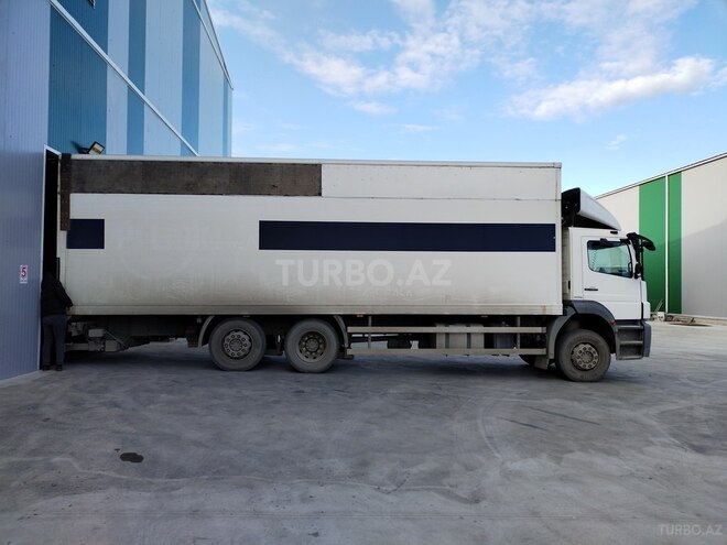 Mercedes Axor 2529 2010, 631,538 km - 6.4 л - Xudat