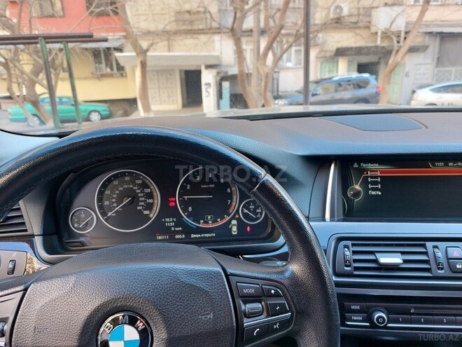 BMW 528 2014, 180,000 km - 2.0 l - Bakı