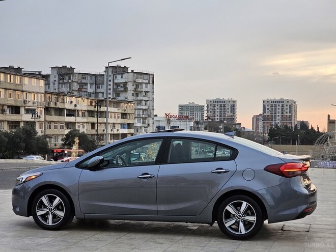 Kia Cerato 2018, 67,000 km - 2.0 л - Bakı