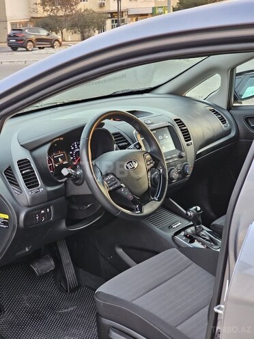 Kia Cerato 2018, 67,000 km - 2.0 л - Bakı