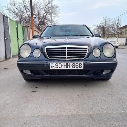 Mercedes E 240 1999, 334,000 km - 2.4 l - Naftalan