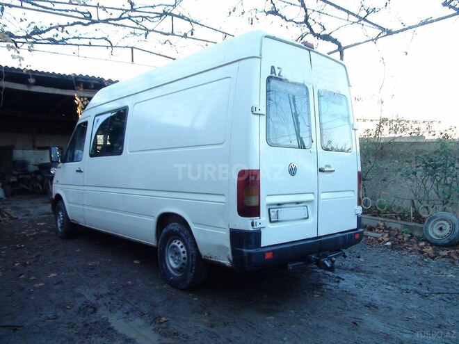 Volkswagen LT 2000, 240,326 km - 2.5 l - Xudat