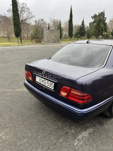 Mercedes E 200 1996, 305,100 km - 2.0 л - Bakı