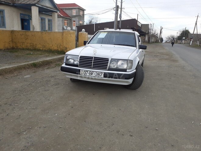 Mercedes E 230 1990, 503,273 km - 2.3 л - Lənkəran