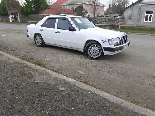 Mercedes E 230 1990, 503,273 km - 2.3 л - Lənkəran