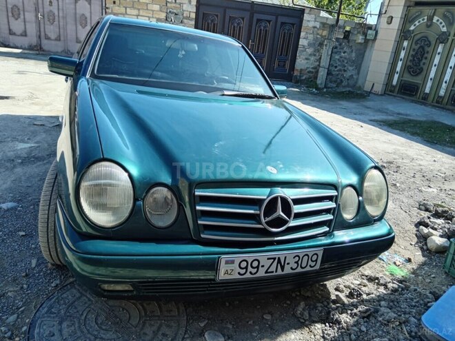 Mercedes E 240 1998, 370,000 km - 2.4 l - Şəki