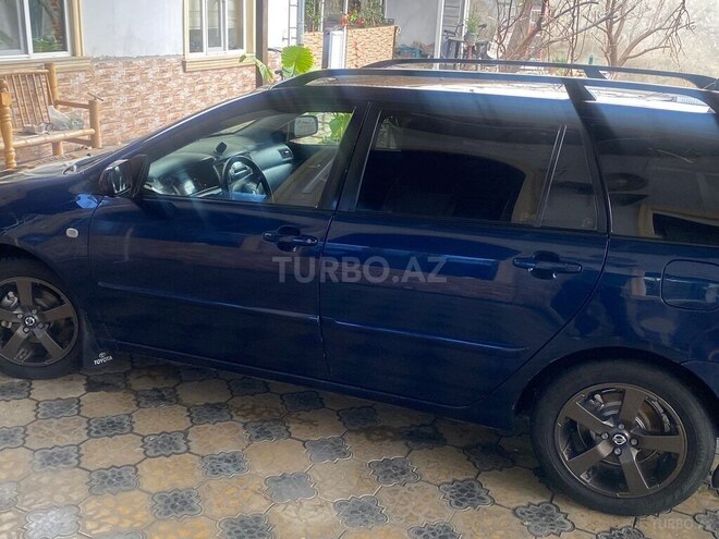 Toyota Corolla 2004, 222,000 km - 1.4 l - Gəncə