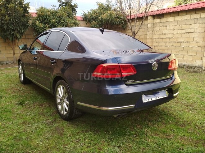 Volkswagen Passat 2015, 250,000 km - 1.8 л - Zaqatala