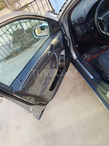 Mercedes C 200 2000, 258,000 km - 2.0 l - Şirvan