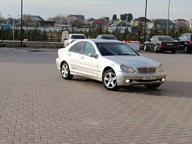 Mercedes C 200 2000, 258,000 km - 2.0 l - Şirvan