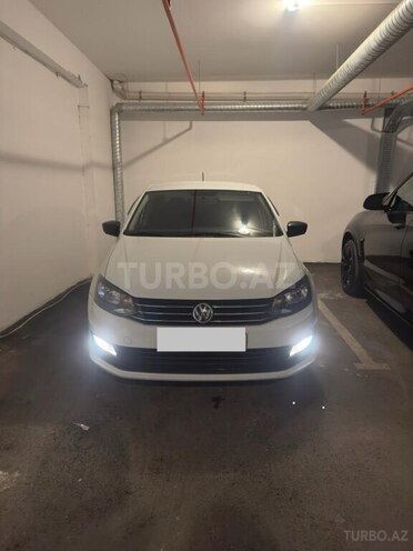 Volkswagen Polo 2015, 207,000 km - 1.6 l - Bakı