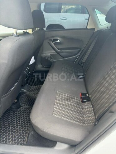 Volkswagen Polo 2015, 207,000 km - 1.6 l - Bakı