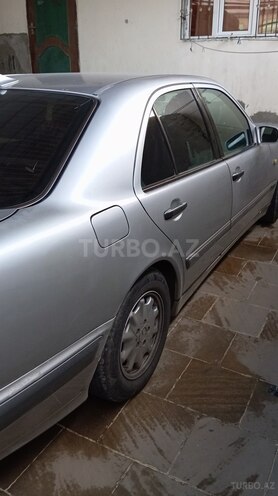 Mercedes E 200 1998, 380 km - 0.2 l - Bakı