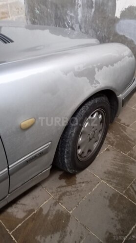Mercedes E 200 1998, 380 km - 0.2 l - Bakı