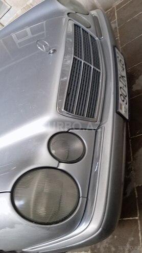 Mercedes E 200 1998, 380 km - 0.2 l - Bakı