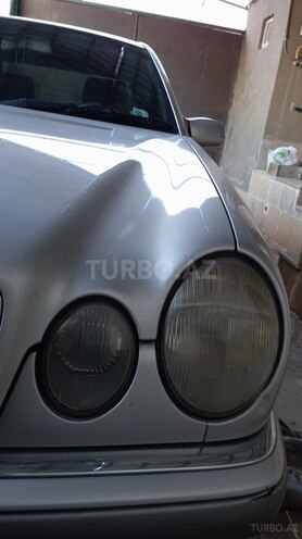 Mercedes E 200 1998, 380 km - 0.2 l - Bakı