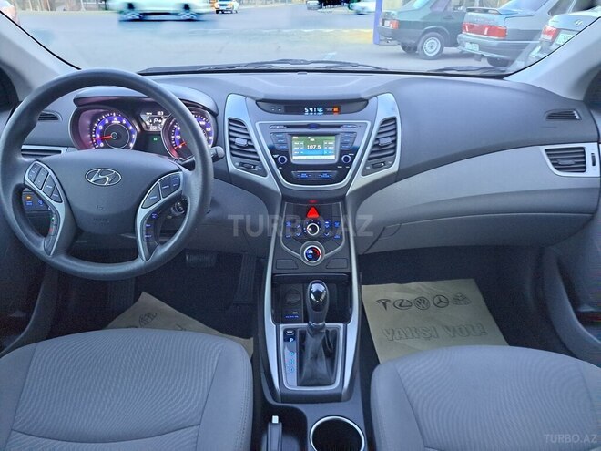 Hyundai Elantra 2015, 65,850 km - 1.8 l - Gəncə