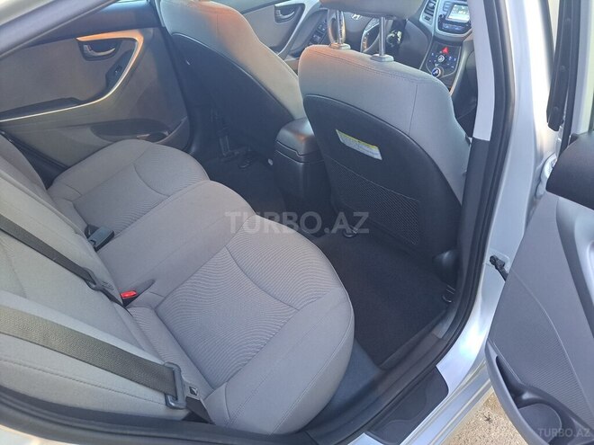 Hyundai Elantra 2015, 65,850 km - 1.8 l - Gəncə