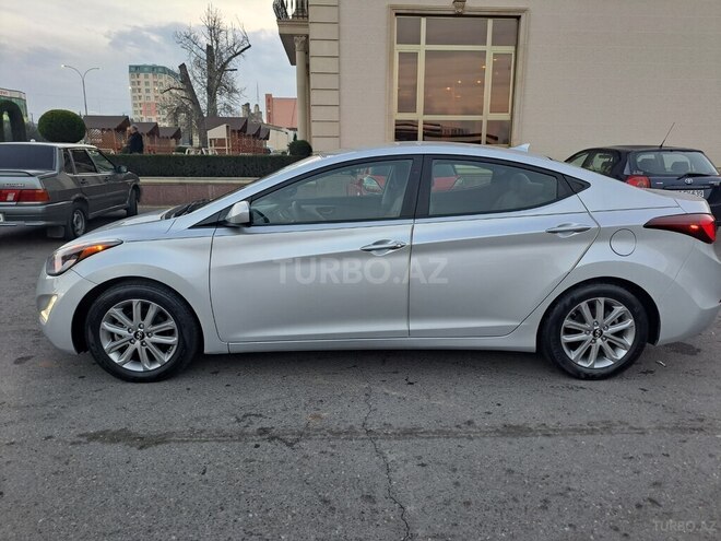 Hyundai Elantra 2015, 65,850 km - 1.8 l - Gəncə