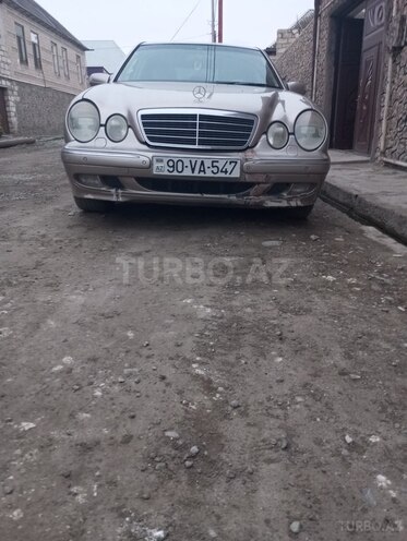 Mercedes E 240 2001, 350,000 km - 2.4 l - Şəmkir