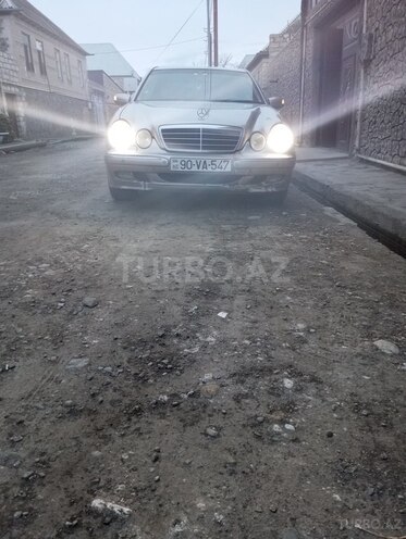 Mercedes E 240 2001, 350,000 km - 2.4 l - Şəmkir