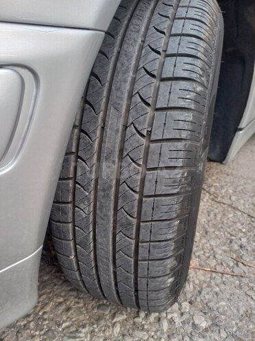 Mercedes E 270 2001, 388,000 km - 2.7 l - Sumqayıt