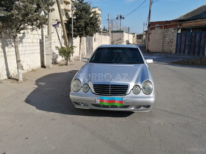 Mercedes E 280 1999, 290,000 km - 2.8 l - Bakı