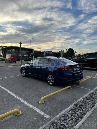 Hyundai Elantra 2018, 93,000 km - 2.0 l - Bakı