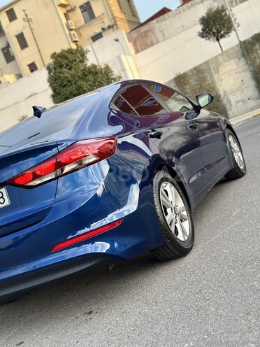 Hyundai Elantra 2018, 93,000 km - 2.0 l - Bakı