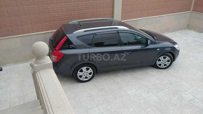 Kia Ceed 2009, 270,000 km - 1.6 л - Bakı