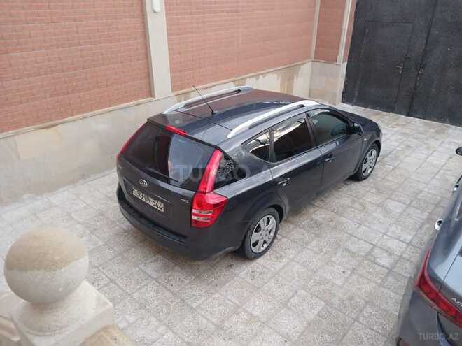Kia Ceed 2009, 270,000 km - 1.6 л - Bakı