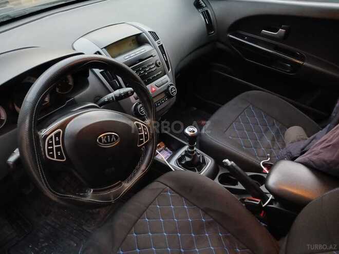 Kia Ceed 2009, 270,000 km - 1.6 л - Bakı