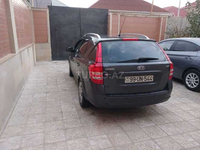Kia Ceed 2009, 270,000 km - 1.6 л - Bakı