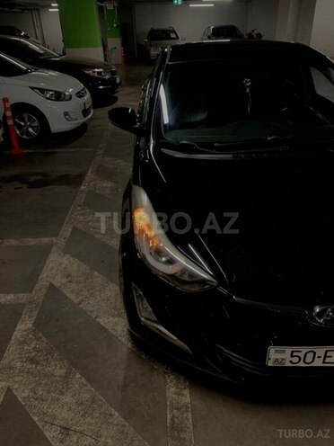 Hyundai Elantra 2015, 225,800 km - 1.6 l - Bakı