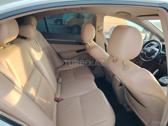 Honda Civic 2008, 300,000 km - 1.3 л - Bakı
