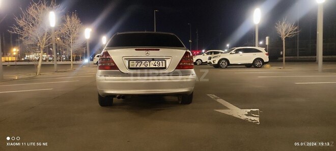 Mercedes C 220 2000, 40,000 km - 2.2 л - Bakı