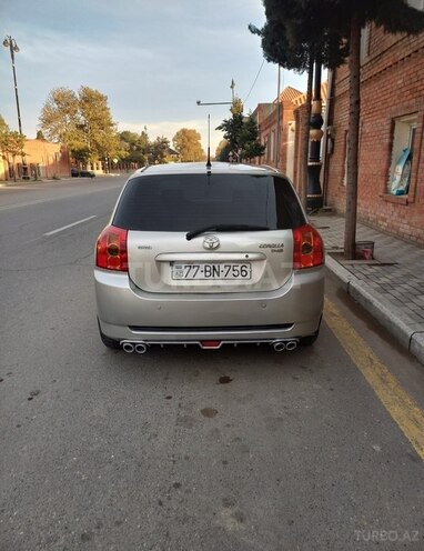 Toyota Corolla 2004, 250,000 km - 1.4 l - Bakı