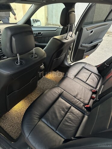 Mercedes E 220 2011, 273,000 km - 2.2 l - Bakı