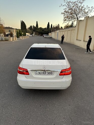 Mercedes E 220 2011, 273,000 km - 2.2 l - Bakı